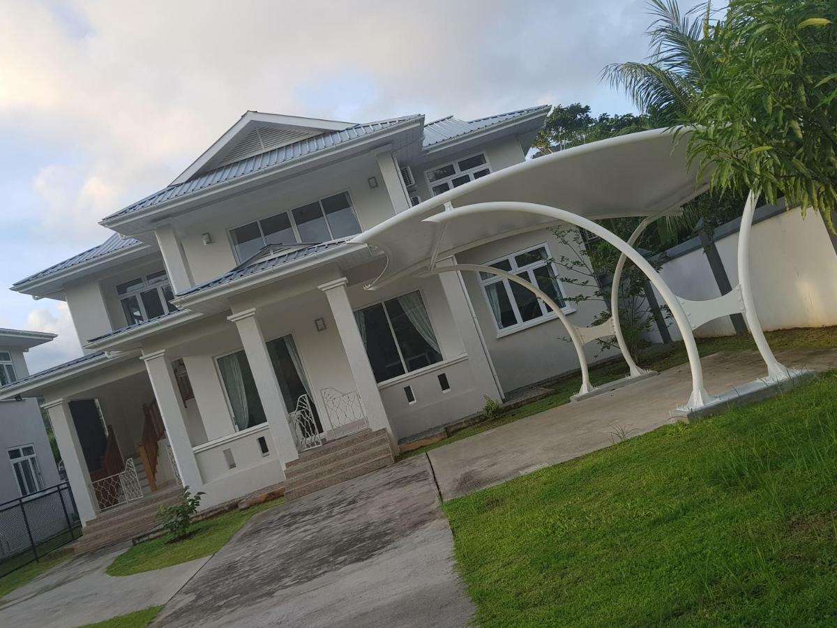 Maison Cattleya Selfcatering Apartment Anse Royale Exterior photo